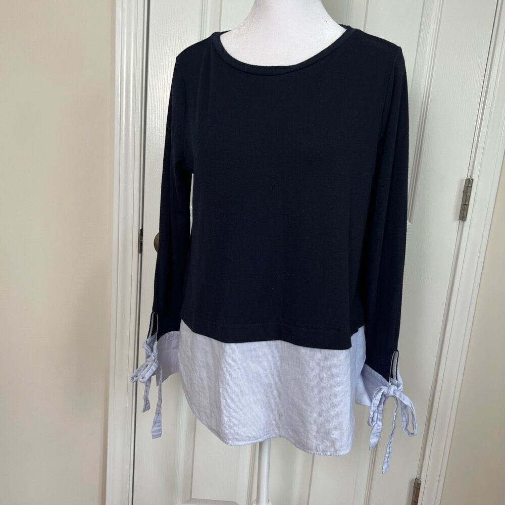 ! Loft  Long Sleeve Navy with attached Shirttails and Cuffs Top